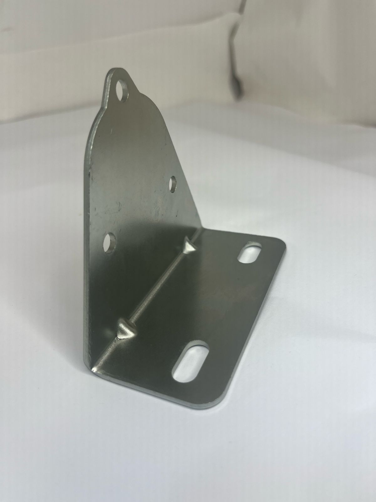 Z5137 - BOMBA ALIMENTADORA ELETRICA - COLHEITADEIRA - CASE: 84432306